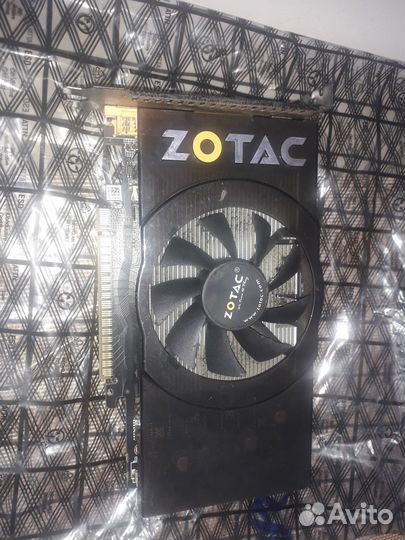 Видеокарта GeForce GTS 450 512MB 128bit gddr5