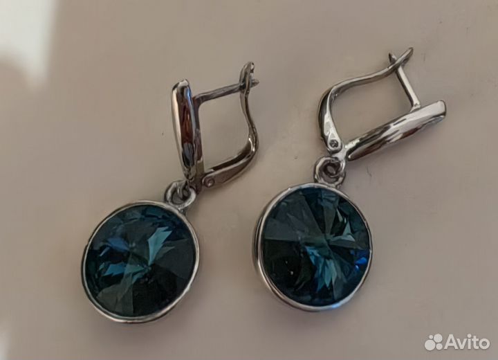 Серёжки с синим камнем