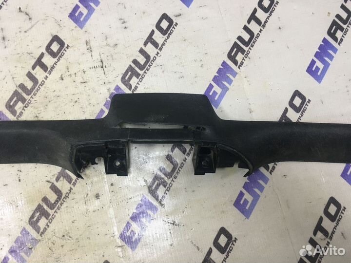 Накладка порога левая внутренняя Фольксваген Бора