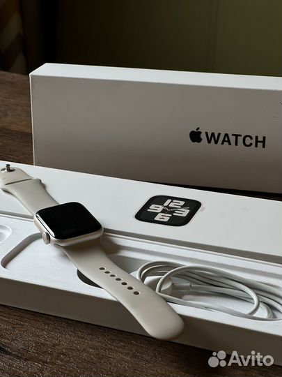 Часы apple watch se 2