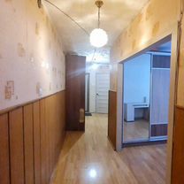 4-к. квартира, 61 м², 1/5 эт.