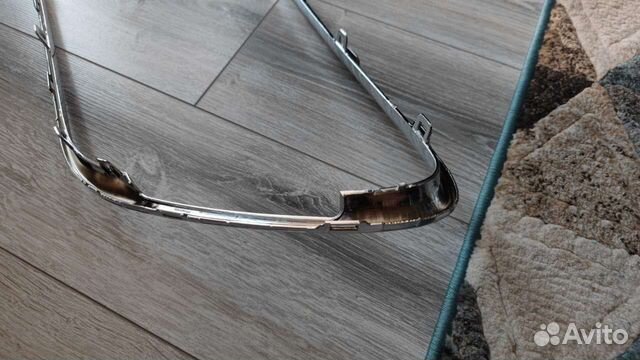 1538490dcrмолдинг решётки бампера Ford Fiesta