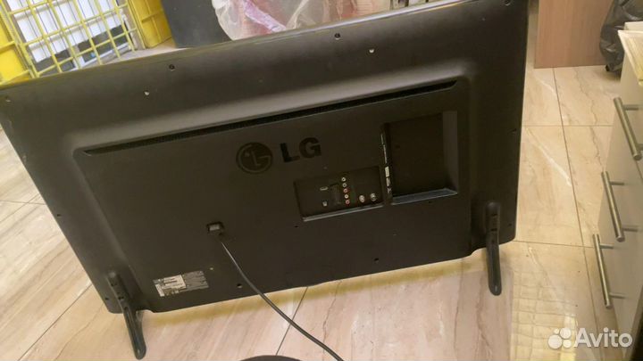 Телевизор LG 42LB620V