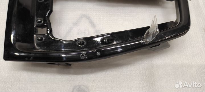 Накладка переднего бампера правая BMW X5 G05