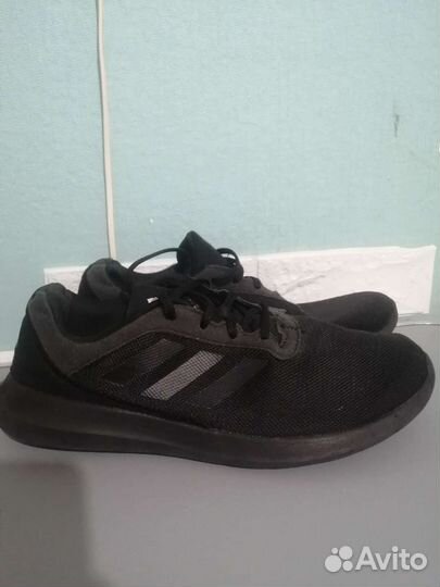 Кроссовки adidas