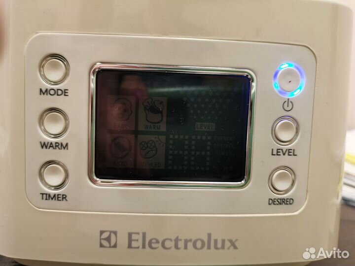 Увлажнитель воздуха electrolux ehu 3710D