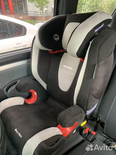Автокресло Recaro Monza Nova