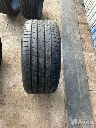 Pirelli P Zero 275/35 R20