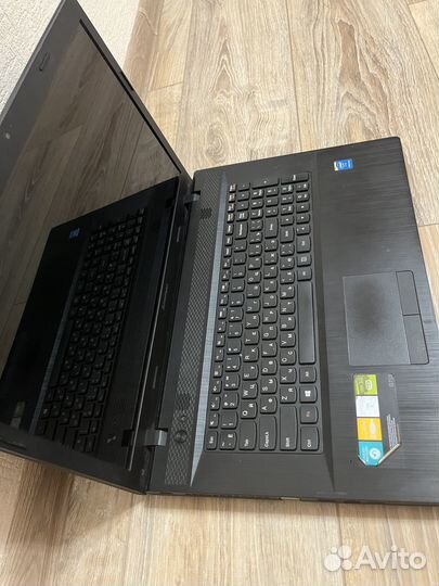 Продам б/у ноутбук