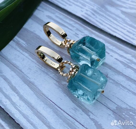 Серьги с аквакварцем