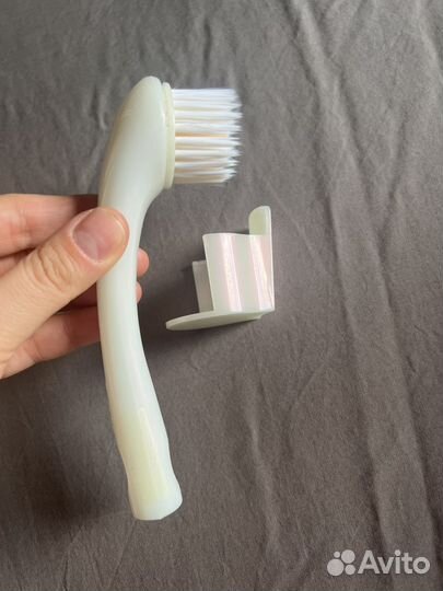 Щеточка для умывания shiseido clеaning brush