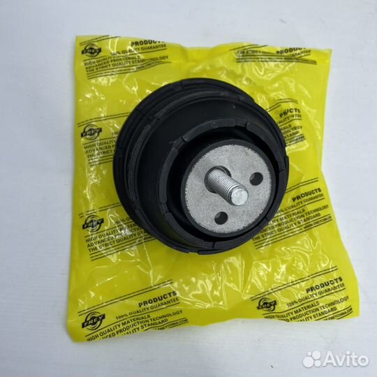 Подушки двигателя BMW E39 520-530 2шт