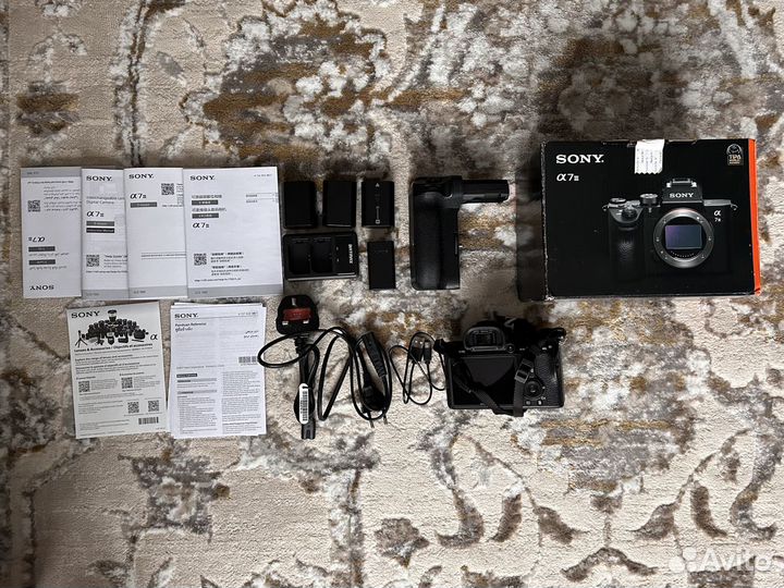 Беззеркальная камера Sony A7III с допами