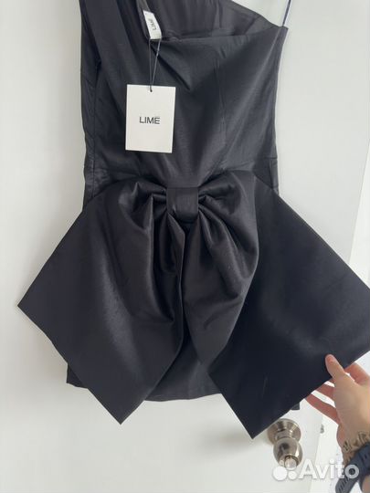 Вечернее платье Lime