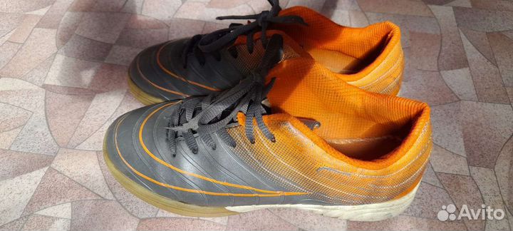 Кроссовки детские