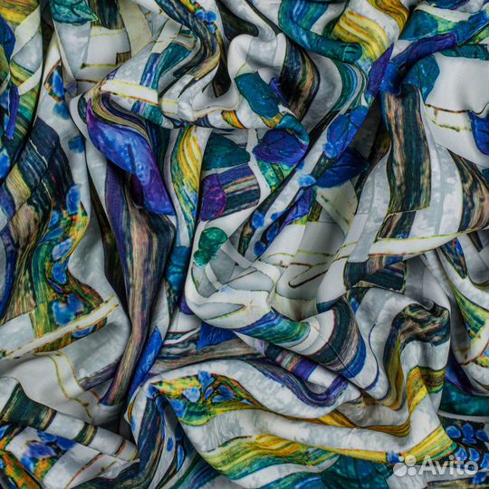 Ткань плательная (2 расцветки)