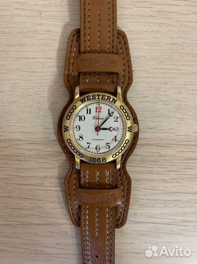 Часы в ретро стиле, отл.сост