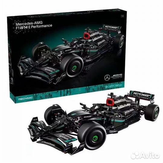 Конструктор Гоночная машина Mercedes-AMG F1 W14 E