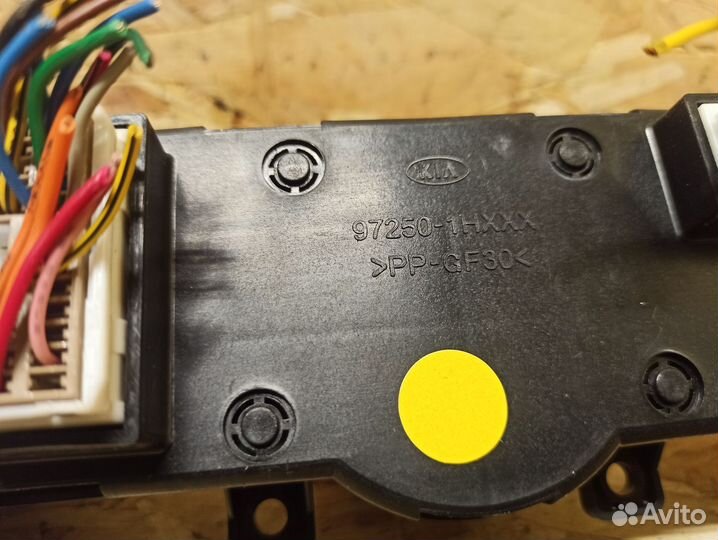 Блок управления климатом Kia Ceed ED