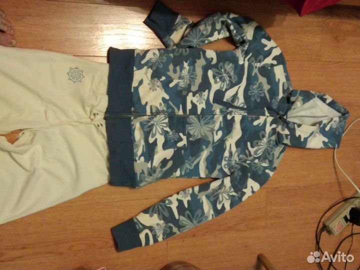 Спортивный костюм, боди, комбинезон