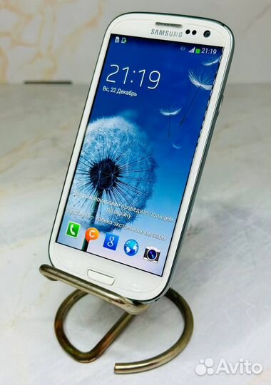 Samsung Galaxy S III GT-I9300, 16 ГБ