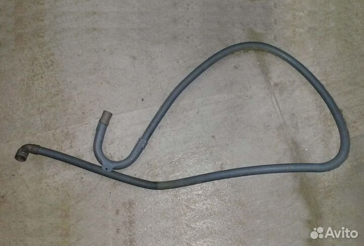 Шланг слива от стиральной машины