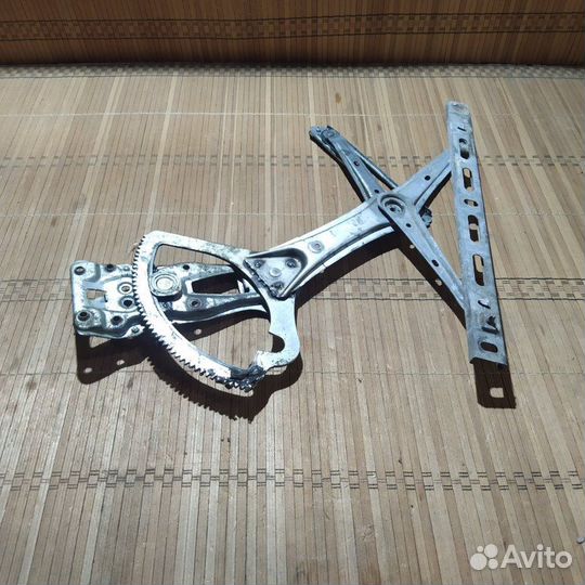 Стеклоподъемный механизм Mercedes-Benz Clk-Class