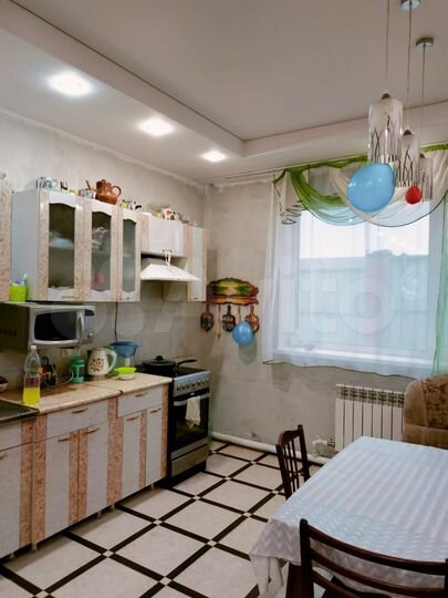 Дом 240 м² на участке 15 сот.