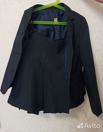 Костюм школьный для девочки 146