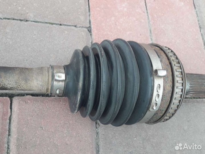 Привод передний правый Toyota crown S170 1JZ-GE