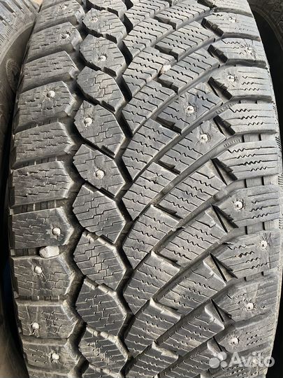 Continental ContiIceContact 4x4 235/60 R17 106T