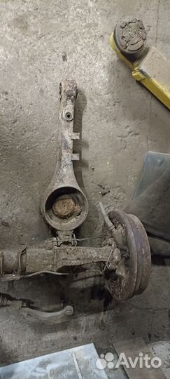 Задняя балка для Kia Carnival 2002-2006