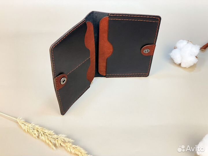 Обложка на паспорт из натуральной кожи