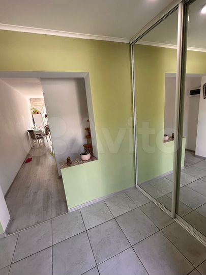 2-к. квартира, 60 м², 1/2 эт.