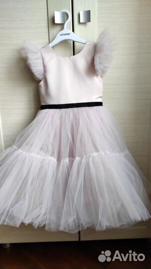 Платье нарядное девочки 122