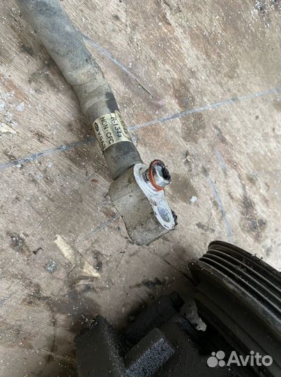 Компрессор кондиционера Kia clarus