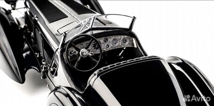 Mercedes-Benz SSK Black Prince M-225 1/18 смс