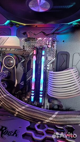 Ryzen 7 5800x3d + мать + 32гб озу