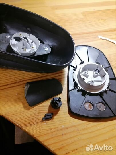 Правое зеркало Калина 1118