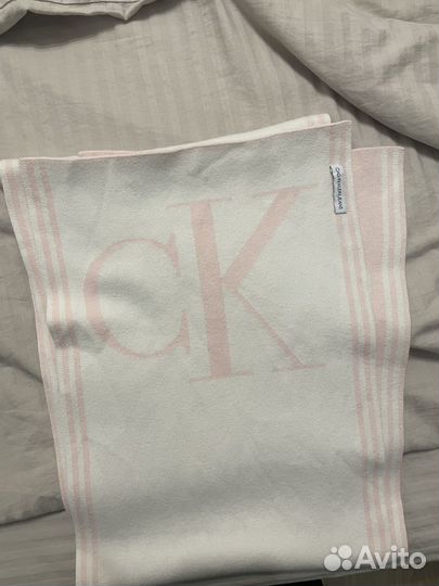 Женский шарф Calvin klein