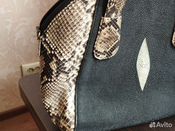 Сумка женская натуральная из кожи питона и ската