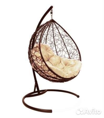 Подвесное кресло капля с ротангом коричневое