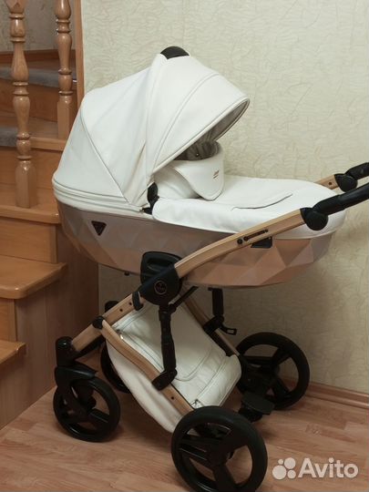 Коляска 2 в 1 adamex