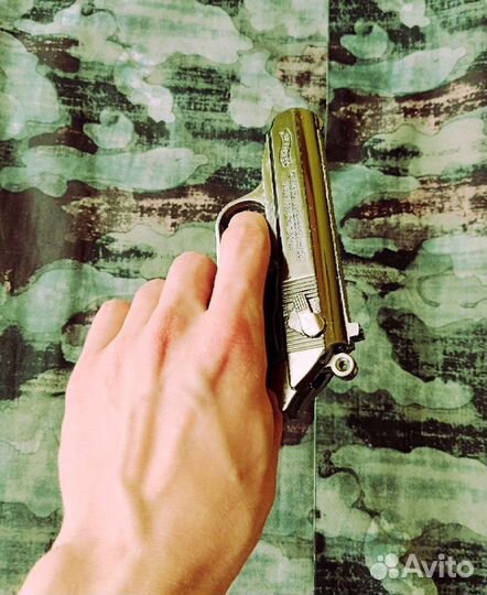 Коллекционный пистолет Макаров зажигалка