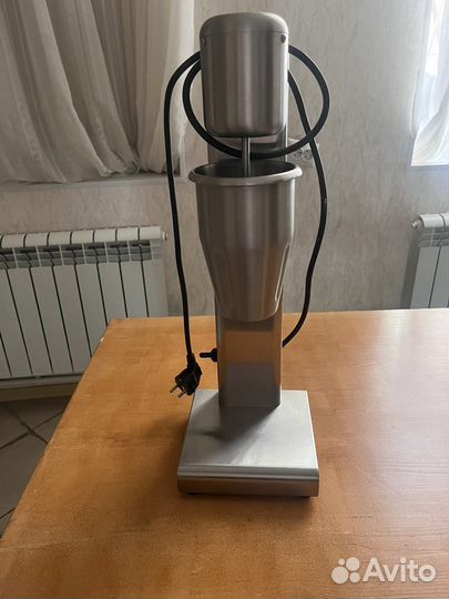 Миксер для молочных коктейлей