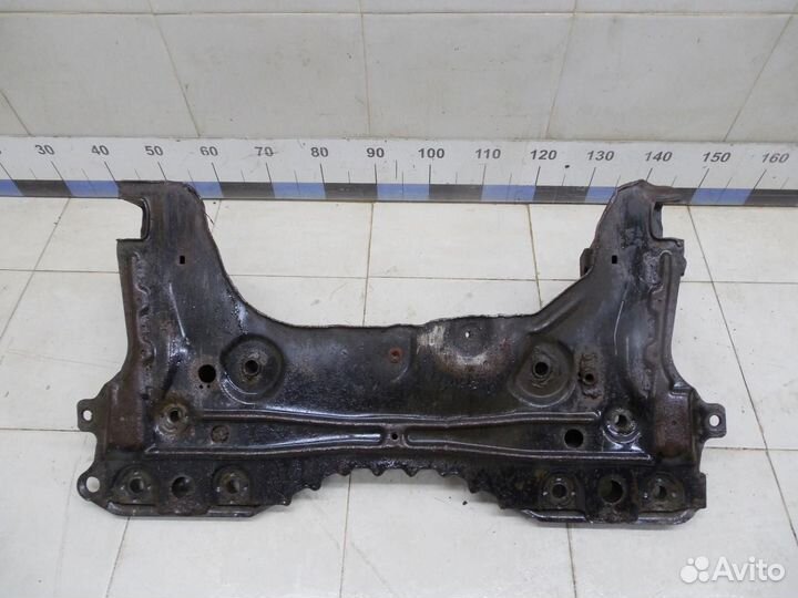 Балка подмоторная Focus I 1998-2004