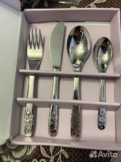 Поодаю дедский сталовый набор