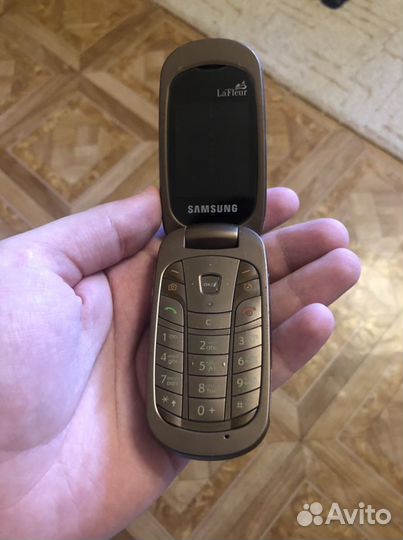 Samsung SGH-L320