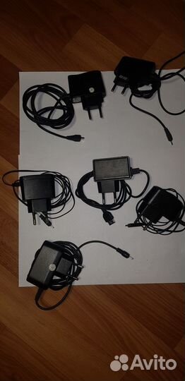 Зарядное устройство