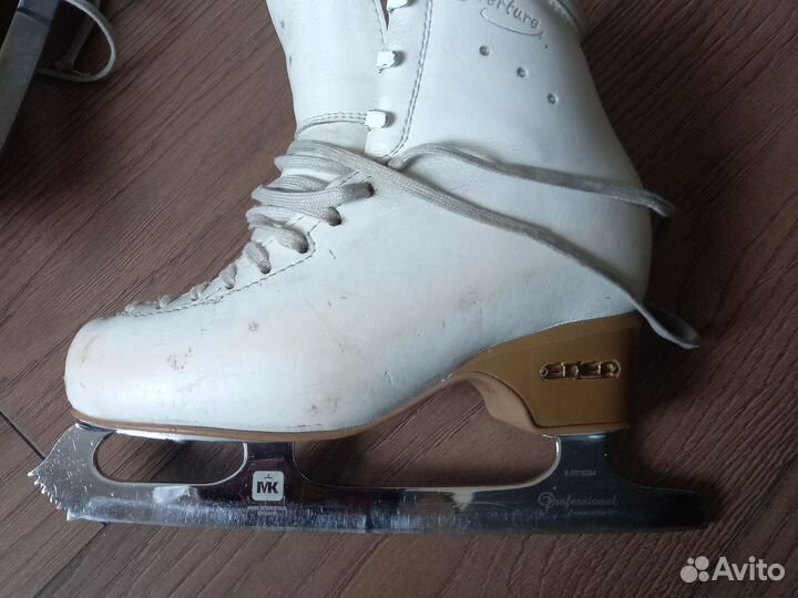 Фигурные коньки edea Overture 230